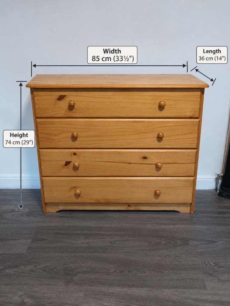 Soild pine Chest of drawers 