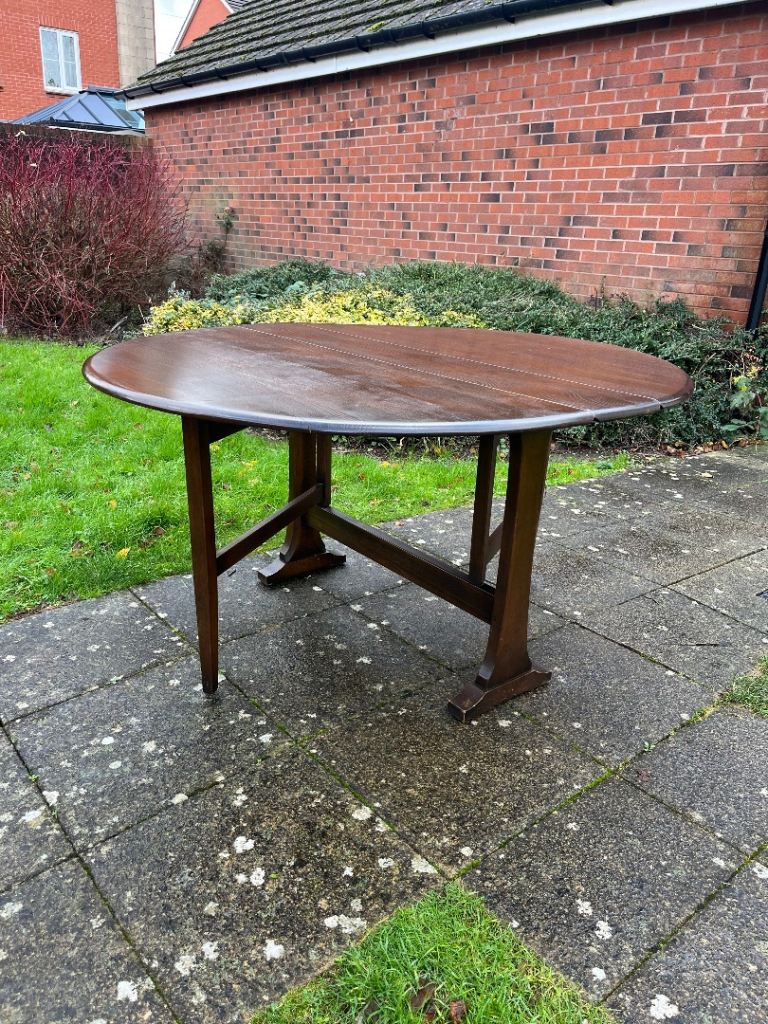 Ercol Windsor gate leg table (delivery available)