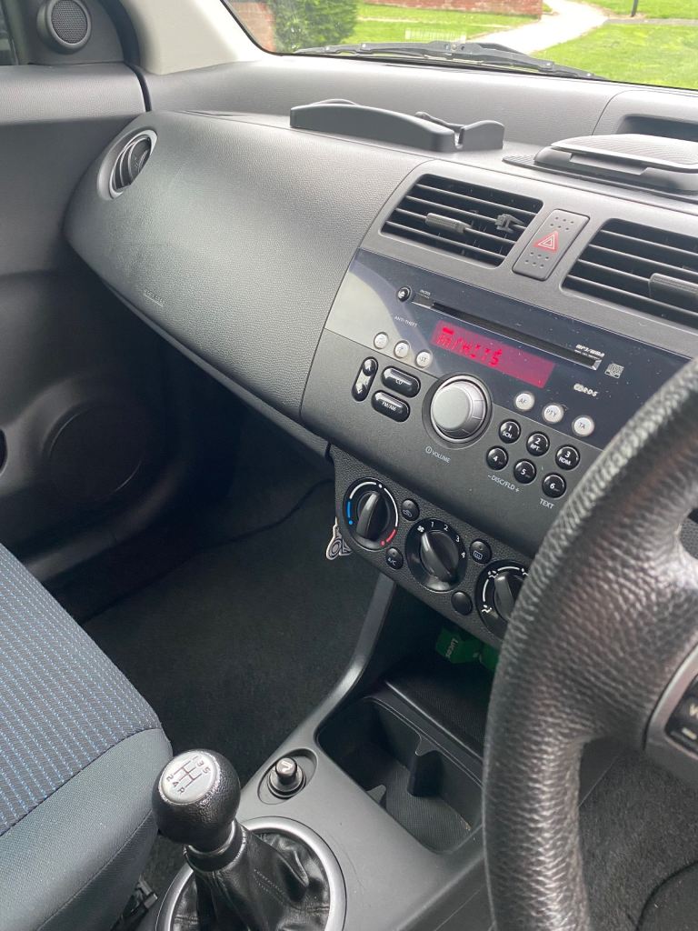 Suzuki, SWIFT, Hatchback, 2008, Manual, 1490 (cc), 5 doors