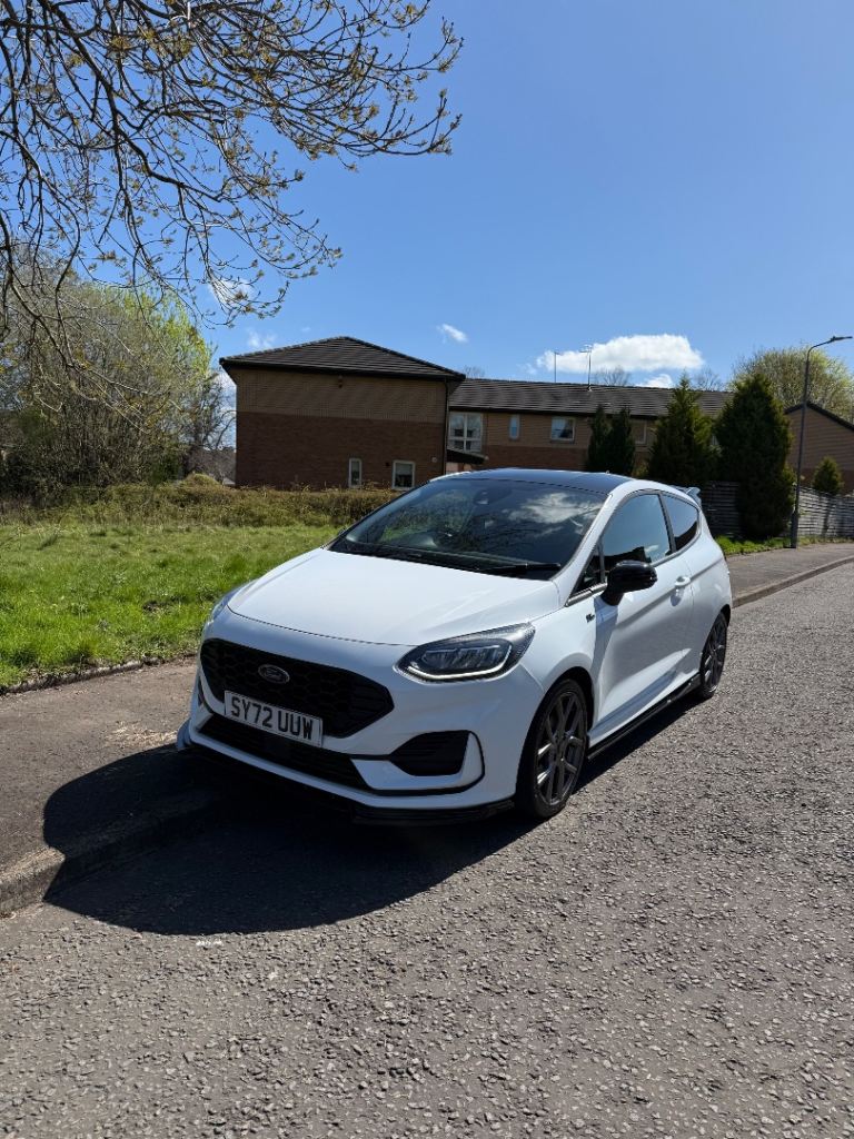 2022 ford fiesta 