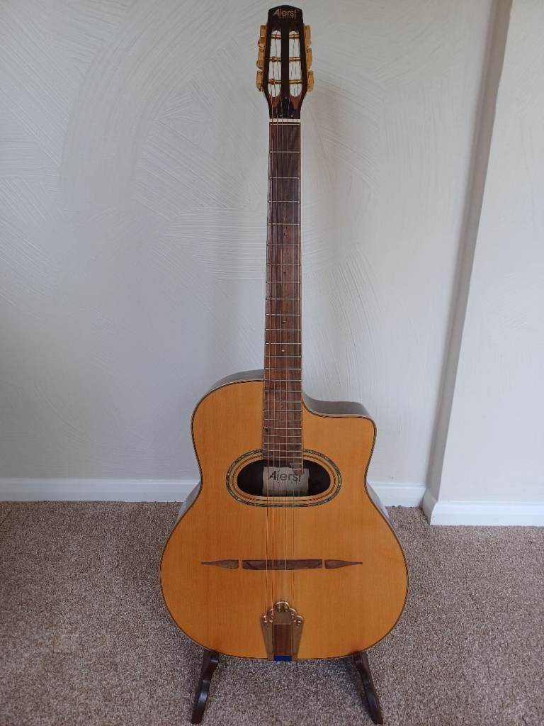 Aiersi Selmer-style D-hole gypsy jazz guitar