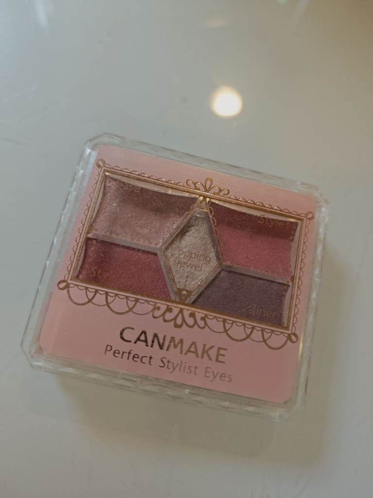 CANMAKE Perfect Stylist Eyes Eyeshadow Palette - Good Condition