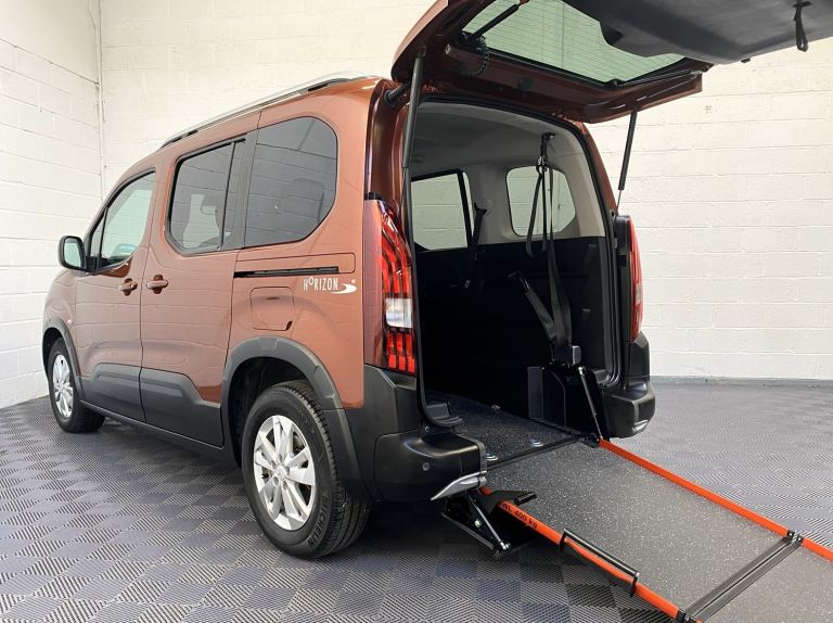 2019 69 Peugeot Rifter 1.5 HDi AUTO 3 x SEAT WHEELCHAIR ACCESSIBLE VEHICLE WAV