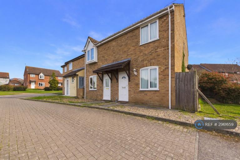 2 bedroom house in Speirs Way, Diss, IP22 (2 bed) (#2961659)