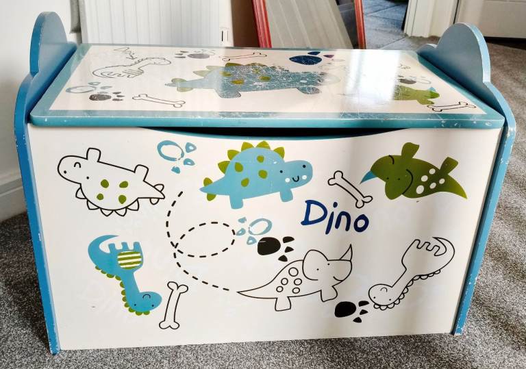 Child's wooden toy box 
