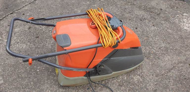 Spares or Repairs Flymo Lawn Mower