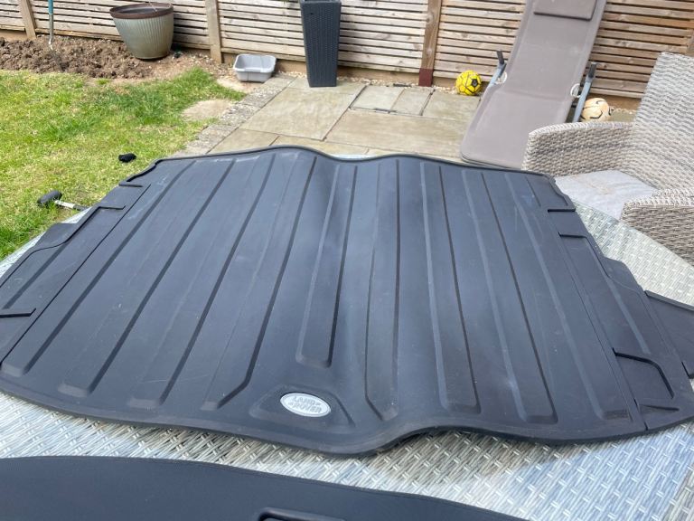 Discovery sport rubber boot liner