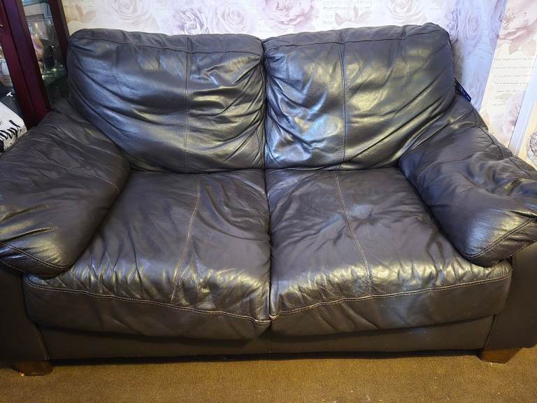 2 seater DFS leather sofa