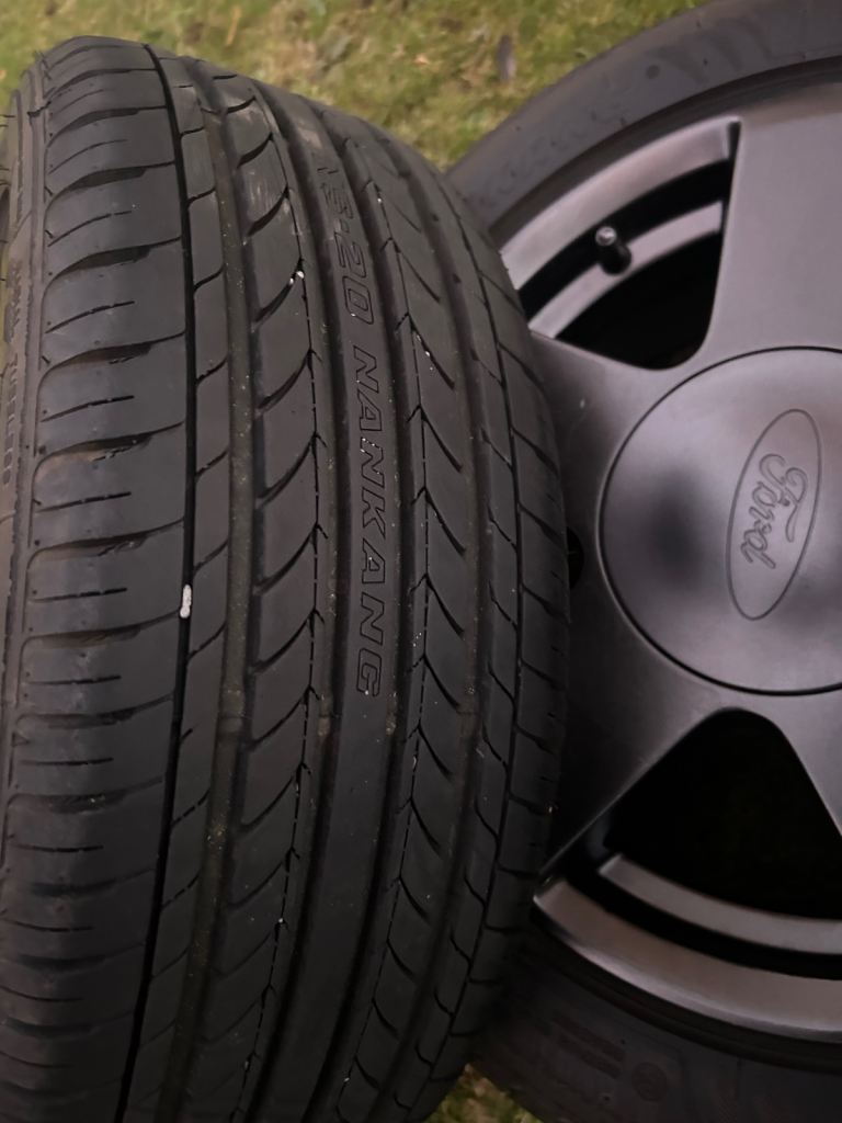 Ford fiesta mk6 15”alloys 