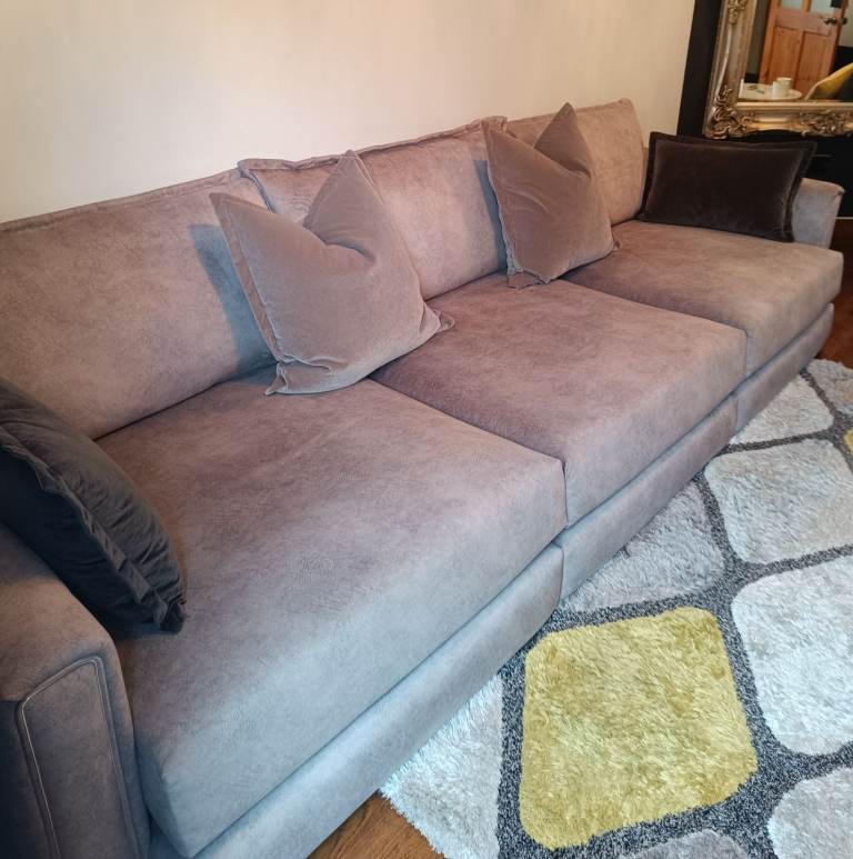 Must go by the end of the week - Large 3 seater Modular sofa  Platinum range from DFS
