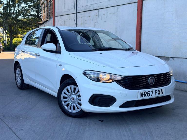 2017 Fiat Tipo 1.4 Easy 5dr HATCHBACK PETROL Manual