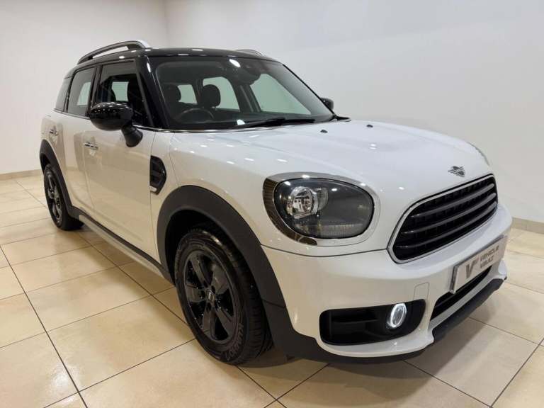 2019 MINI Countryman 1.5 Cooper Classic Euro 6 (s/s) 5dr SUV Petrol Manual