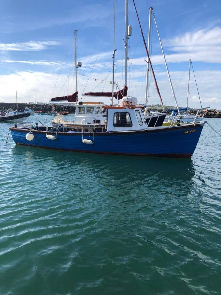 26ft Fishing Boat