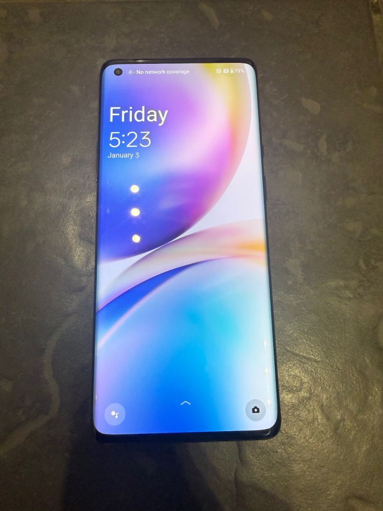 OnePlus 8 Pro Unlocked Excellent Condition