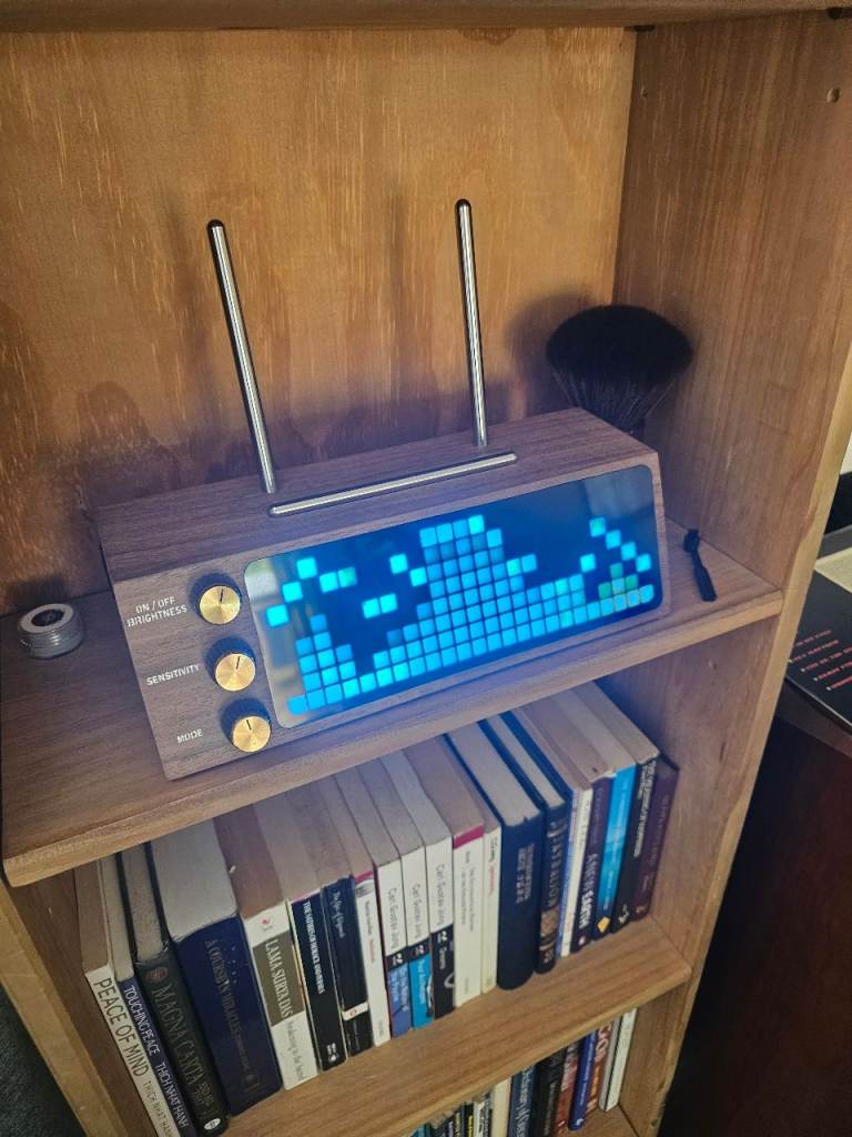 Petru Audio Analyser Graphic  demo available.