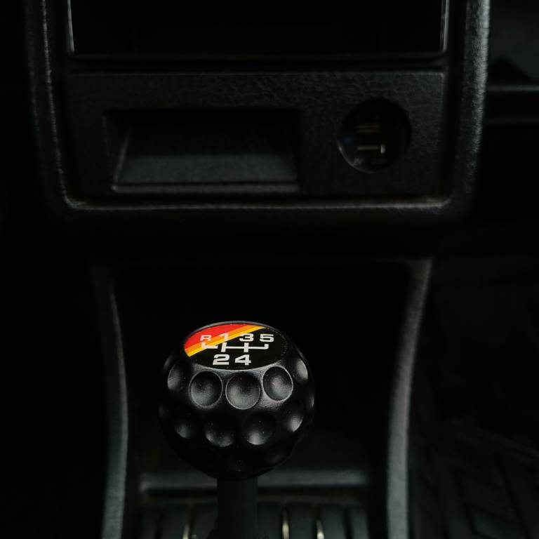 VW Golf MK1 MK2 Golfball Kamei Style Gear Knob Kamei 5 Gear