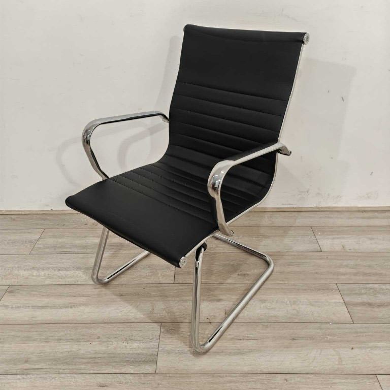 Dynamic Black Leather Conference Chair – Cantilever Boardroom Seating UK