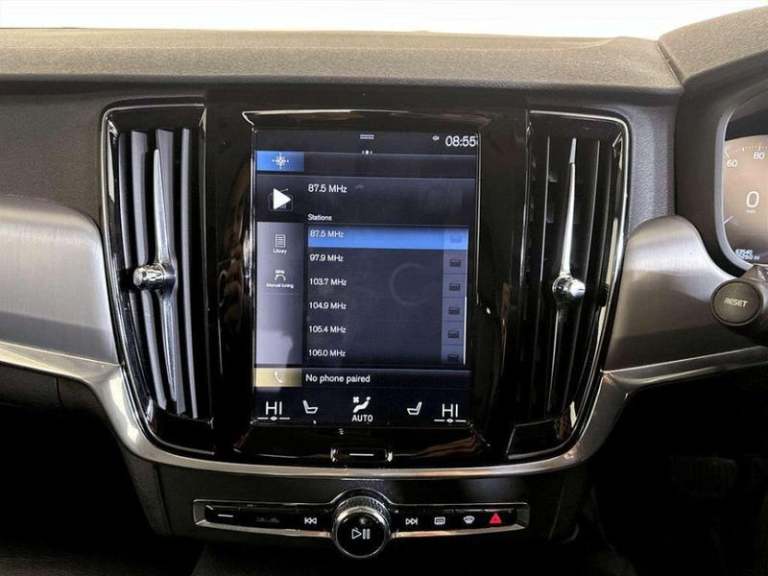2020 Volvo S90 2.0 T4 Momentum Plus 4dr Geartronic SALOON PETROL Automatic
