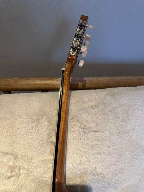 Admira Sara EC Classical Guitar