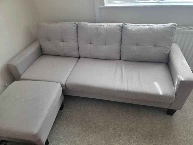 Grey Fabric Sofa with Chaise Extension – Good Condition