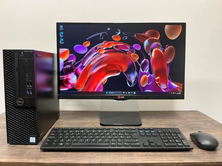 Dell - Intel i5 -  256GB SSD - 8GB RAM - Win 11 Pro - Desktop Computer
