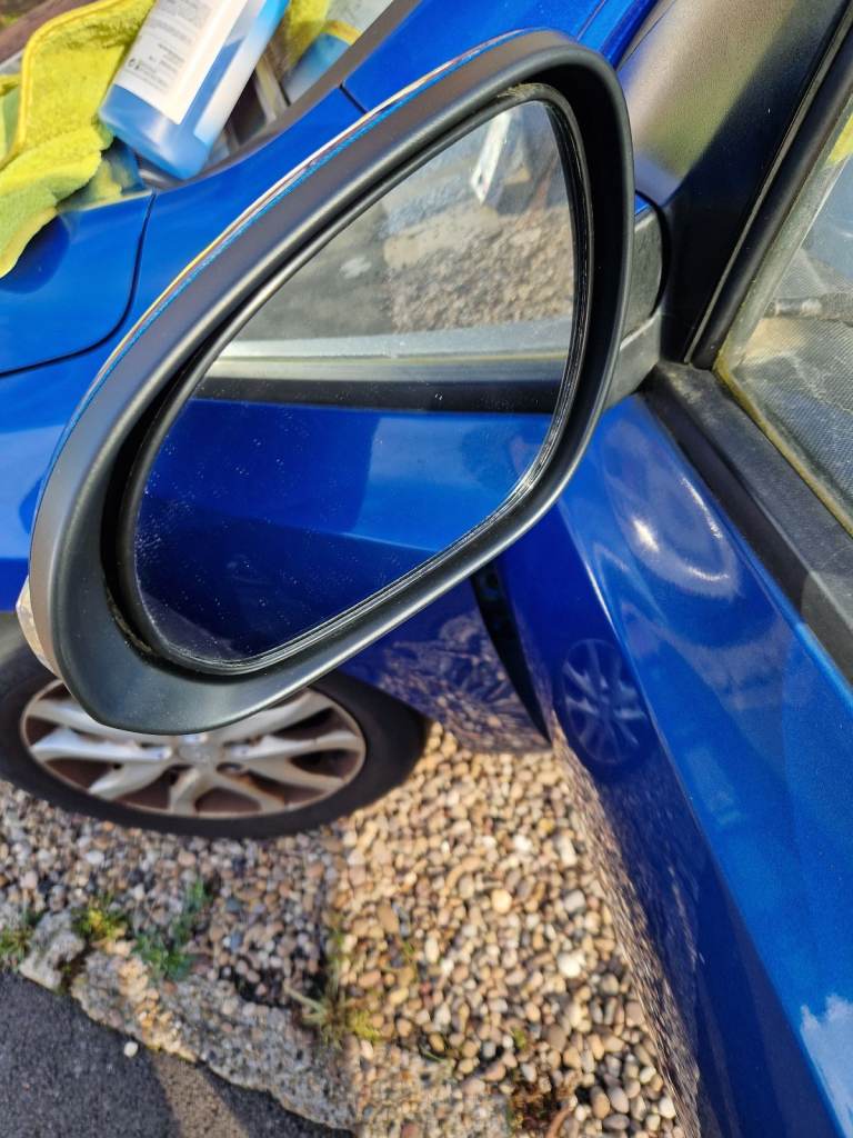 Hyundai i30 electric folding wing mirrors 