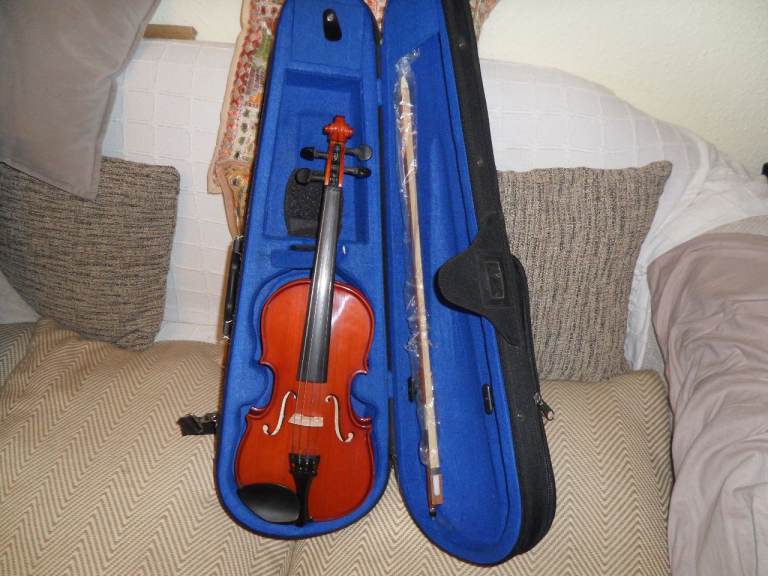 Violin - HANS JOSEPH HAUR - 1/2 Size Acoustic SopranoViolin with Case