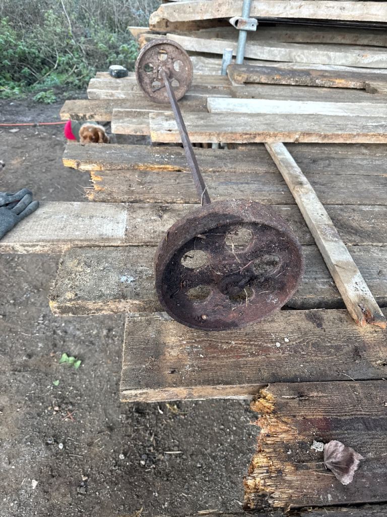 Barn find antique wheels and bar