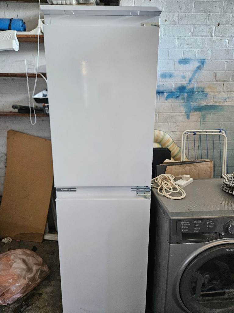 Indesit Large fridge freezer 