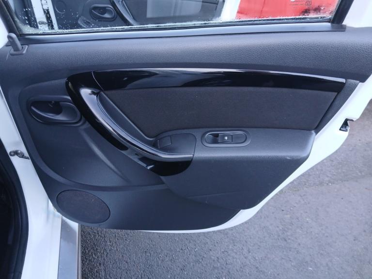 2013 Dacia Duster 1.5 dCi 110 Laureate 5dr 4X4 HATCHBACK Diesel Manual