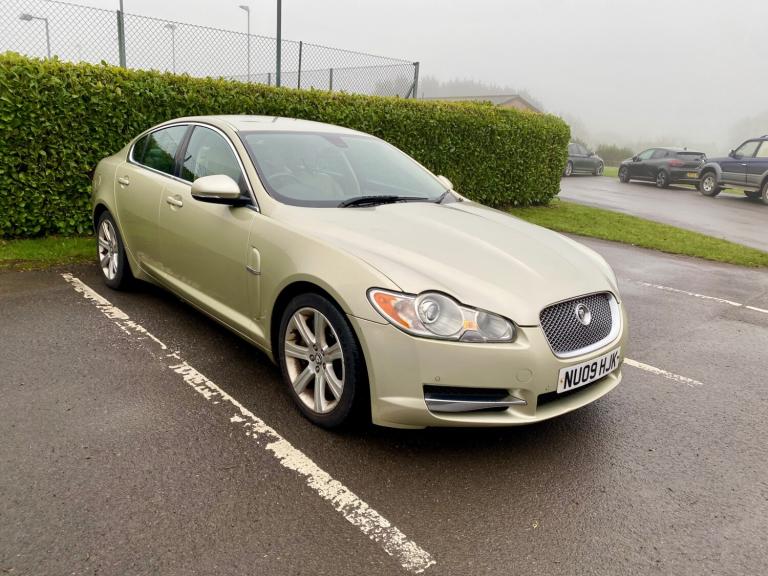2009 Jaguar XF 3.0d V6 Luxury 4dr Auto SALOON Diesel Automatic