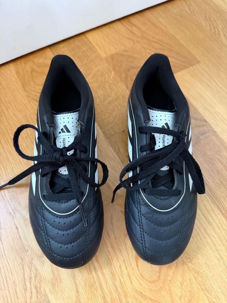 Adidas Black Football Goletto Boots kids size 1