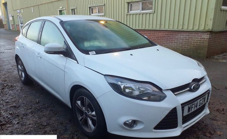 Ford, FOCUS, Hatchback, 2014, Manual, 998 (cc), 5 doors