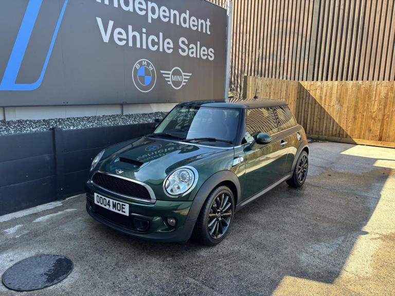 2012 MINI Hatch 1.6 Cooper S Hatchback 3dr Petrol Auto Euro 5 (184 ps) Hatchback Petrol Automatic