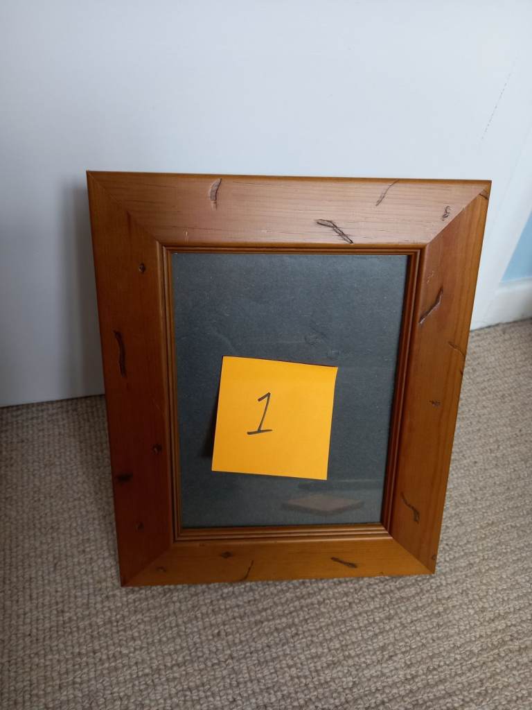 Various picture frames available individually or as a job lot  ranging from small to large