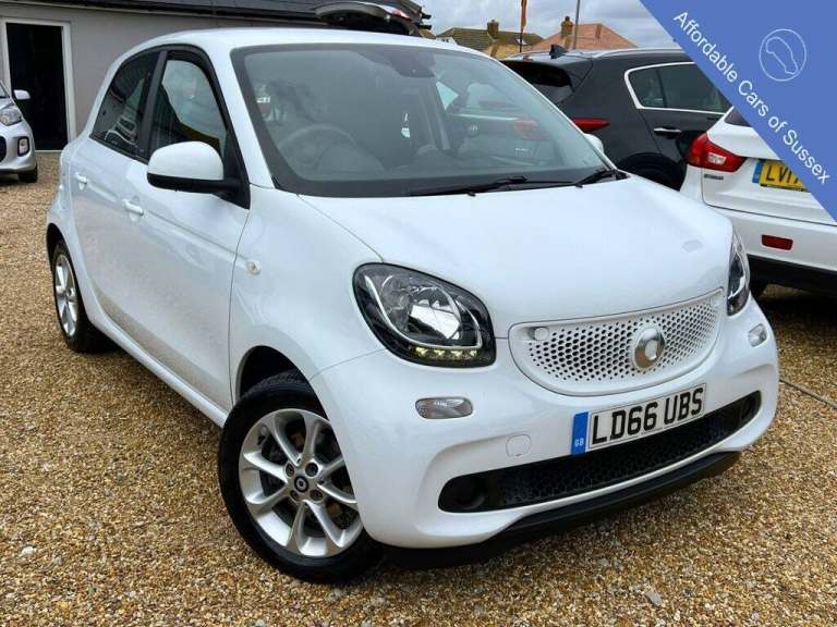2016 smart forfour 0.9T Passion (Premium) Hatchback 5dr Petrol Twinamic Euro 6 (s/s) (90 ps) Hatc...