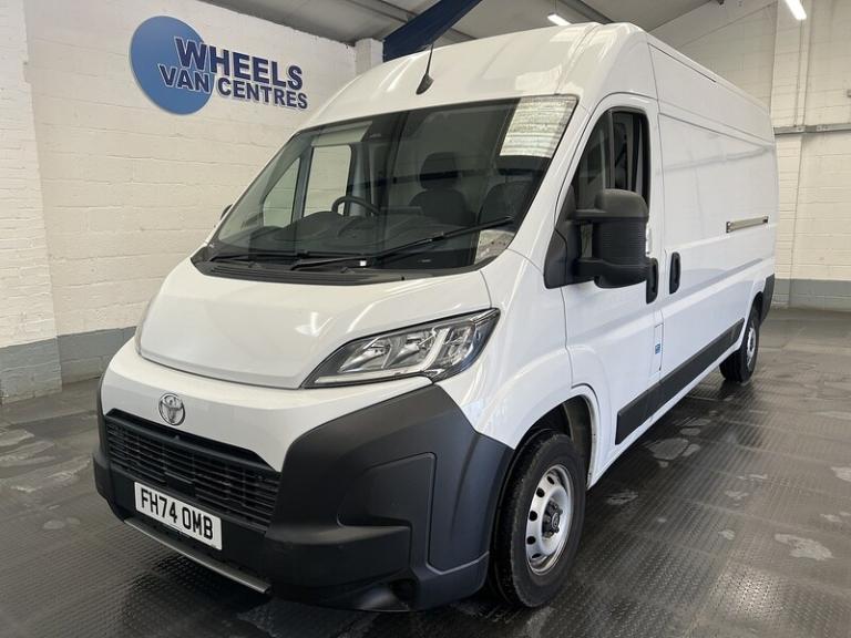 2025 Toyota PROACE MAX 2.2D 140 Icon H2 Van PANEL VAN DIESEL Manual