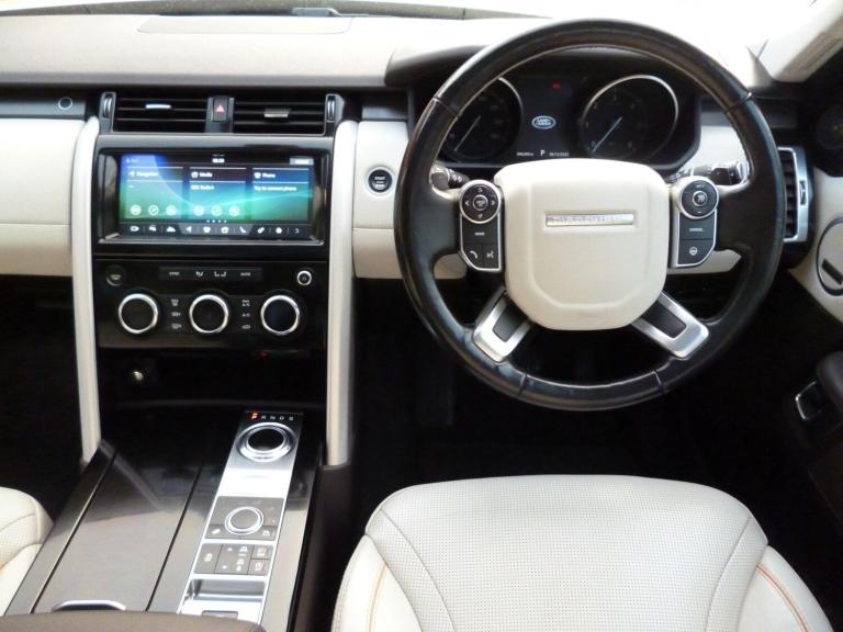 2017 Land Rover Discovery 3.0 TD V6 HSE Auto 4WD Euro 6 (s/s) 5dr ESTATE Diesel Automatic