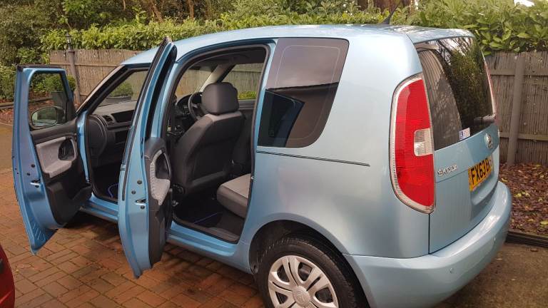 Skoda Roomster 1.2 petrol automatic hatchback