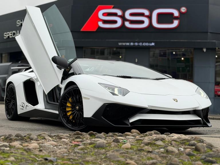 Lamborghini Aventador 6.5 V12 LP 750-4 Superveloce Roadster ISR 4WD Euro 6 2dr