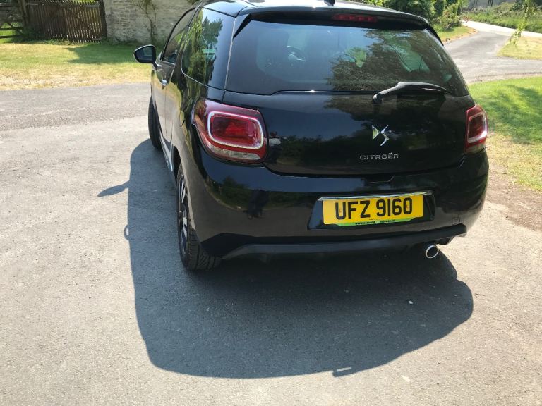 Citroen, DS3, Hatchback, 2014, Manual, 1560 (cc), 3 doors