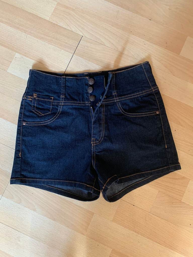 Attractive, well made, New Look,denim shorts size 10, unworn, like new