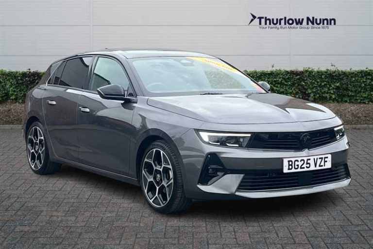 2025 Vauxhall Astra Ultimate 1.2 Turbo Automatic Start/Stop (130ps) Hatchback Petrol Automatic