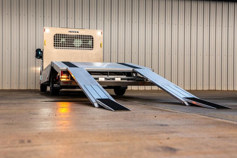 2025 BRAND NEW FIAT DUCATO 2.2 DIESEL PLANT BEAVERTAIL DROPSIDE HIGHWAY MAINTENA