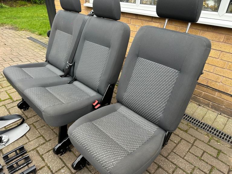 VW Transporter T5 T6 genuine rear seats 2 + 1 quick release 