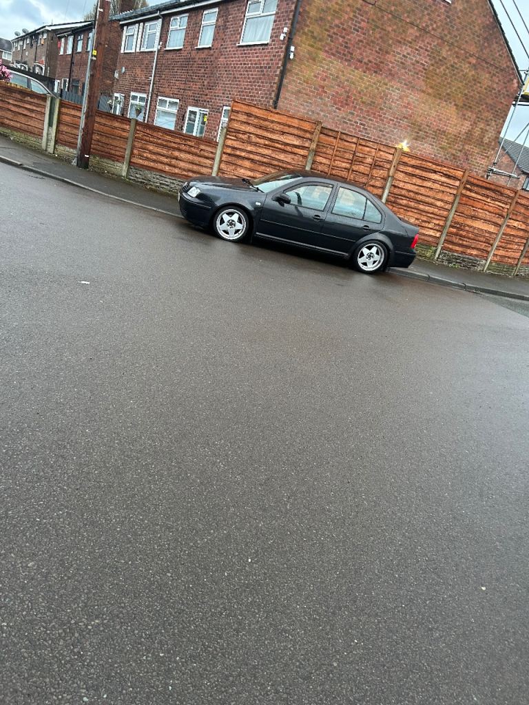 Volkswagen, BORA, Saloon, 2005, Manual, 1896 (cc), 4 doors