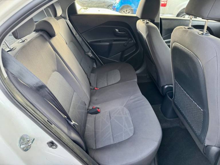 2013 Kia Rio 1.25 1 5dr HATCHBACK PETROL Manual