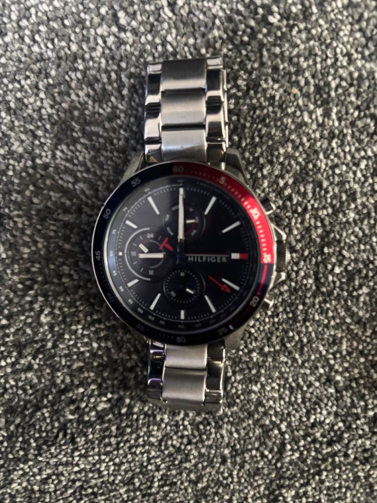 Tommy Hilfiger Men's Watch - Silver with Black Dial, As Good As New