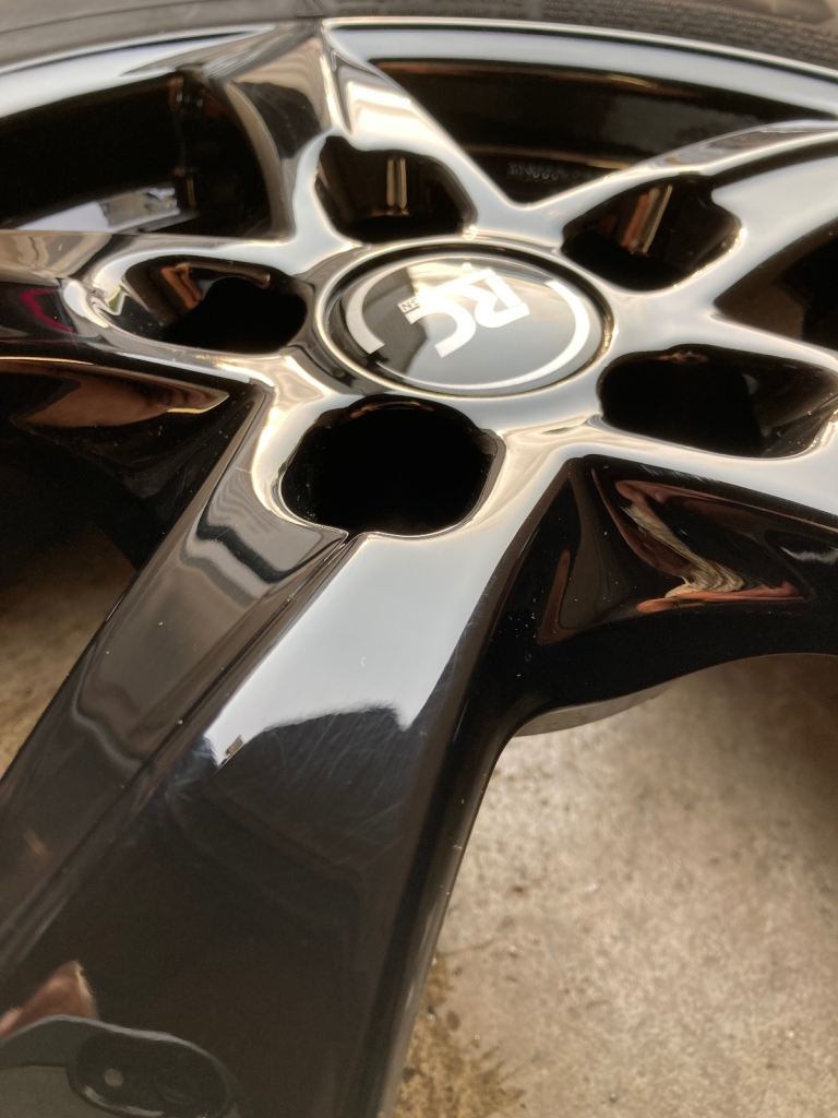 Continental Tyres with Gloss Black Alloy Wheels Vag Polo, Kamiq, polo,vw,skoda,Audi 