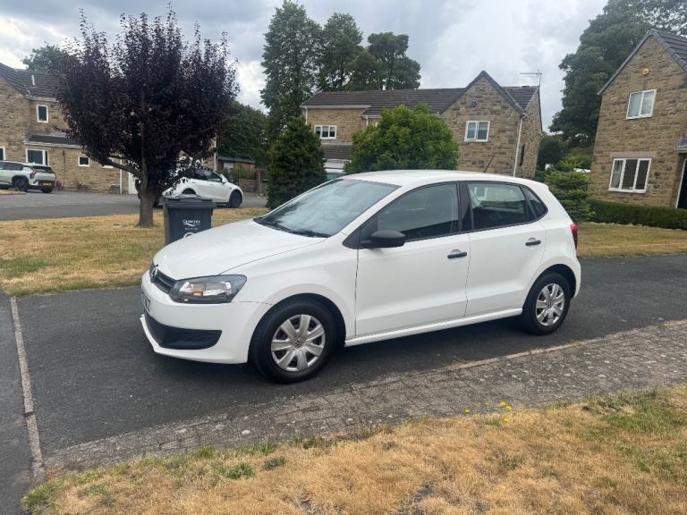 Volkswagen, POLO, Hatchback, 2013, Manual, 1198 (cc), 5 doors